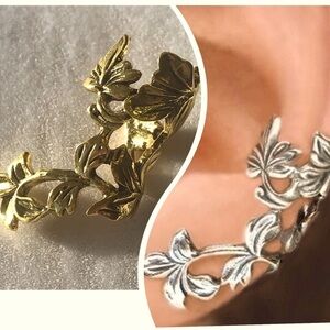 💜3/$30 Antique Gold Spring Leaf Left Cuff Earring non piercing